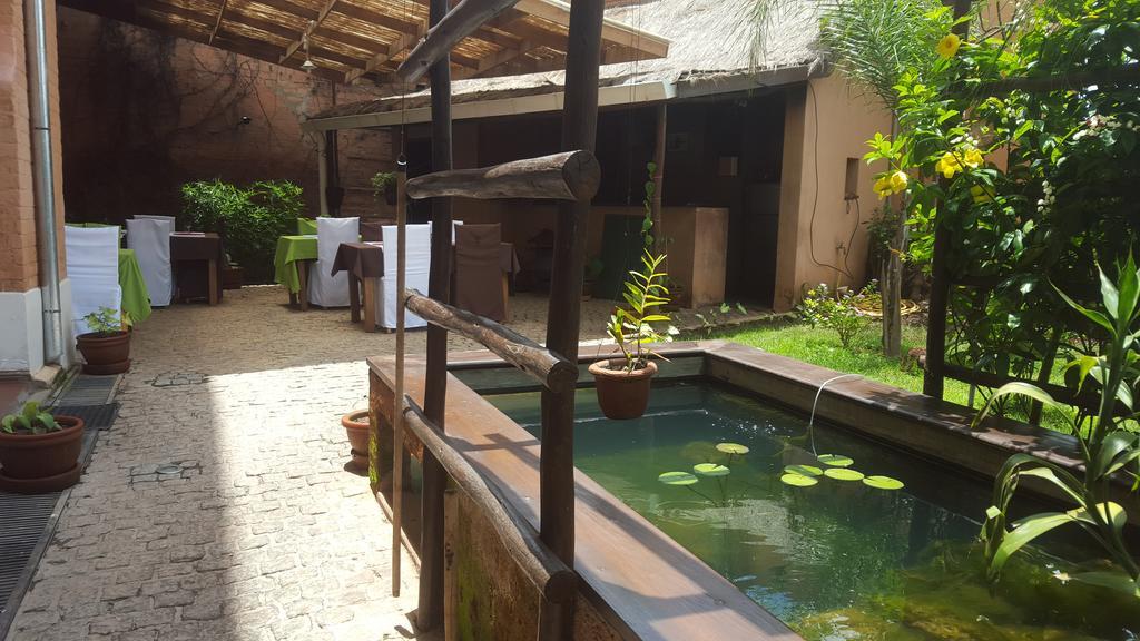Le Lotus Bleu Hotel Antananarywa Zewnętrze zdjęcie