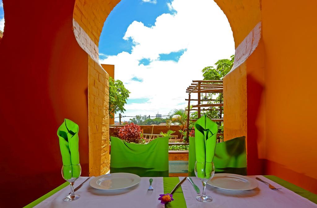 Le Lotus Bleu Hotel Antananarywa Zewnętrze zdjęcie