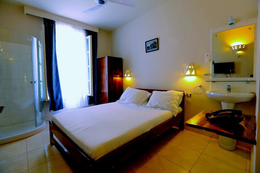 Le Lotus Bleu Hotel Antananarywa Zewnętrze zdjęcie