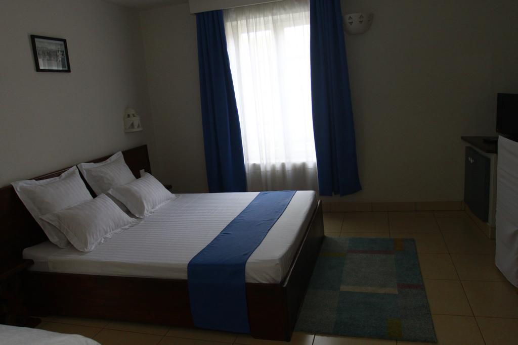 Le Lotus Bleu Hotel Antananarywa Zewnętrze zdjęcie